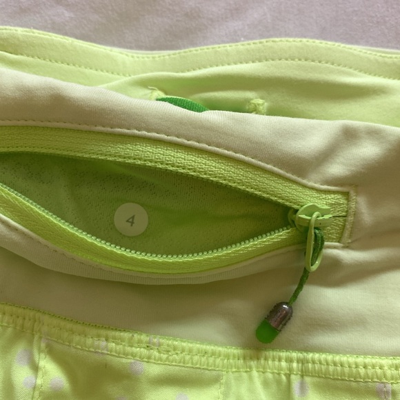 Lululemon Run: Pace Setter Skirt (Regular)
Petit Dot Faded Zap / Faded Zap - Picture 5 of 6